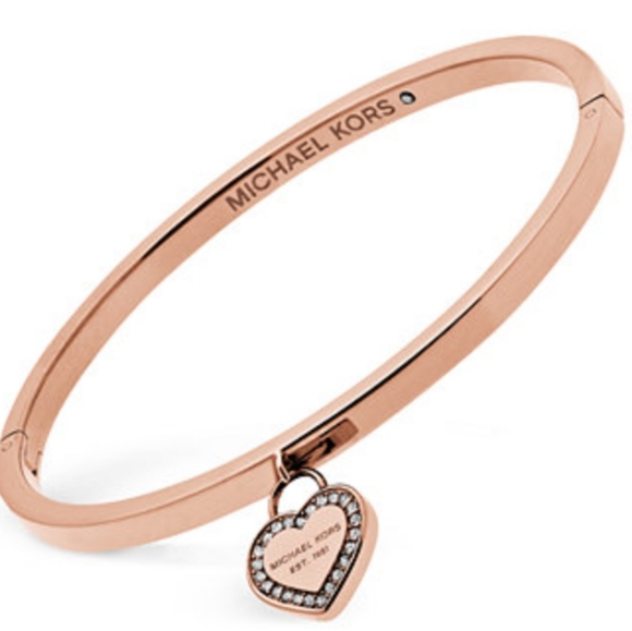 Michael Kors Bracelet Rose Gold Tone Pave Crystals Logo Heart Hinged Bangle NWT - Picture 4 of 10